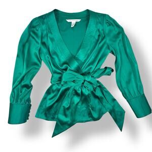 Diane Von Furstenberg Women's Silk Green Wrap Blouse Size 2 Festive Jewel Tone